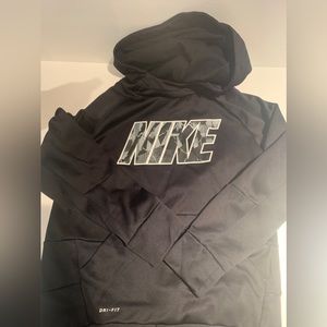 Nike Kids DRI-FIT  Hoodie Size  M Gray